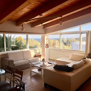  Bed and breakfast The Blue Window - - 300m From Sea