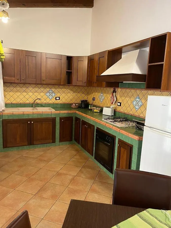 Pensión Hotel Tri Re E 'Na Regina Cinisi Italia