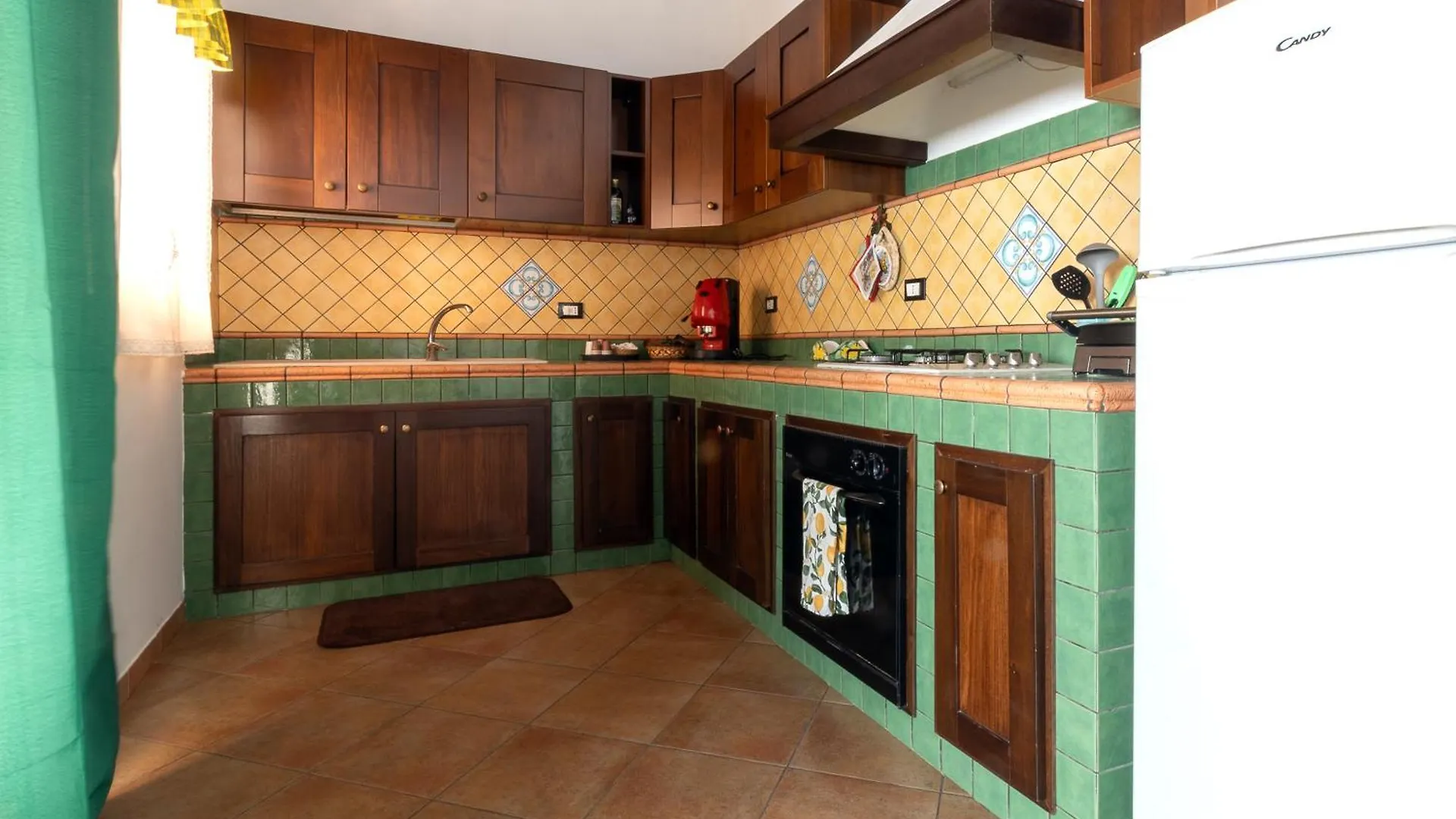 Guest house Tri Re E 'Na Regina Hotel Cinisi