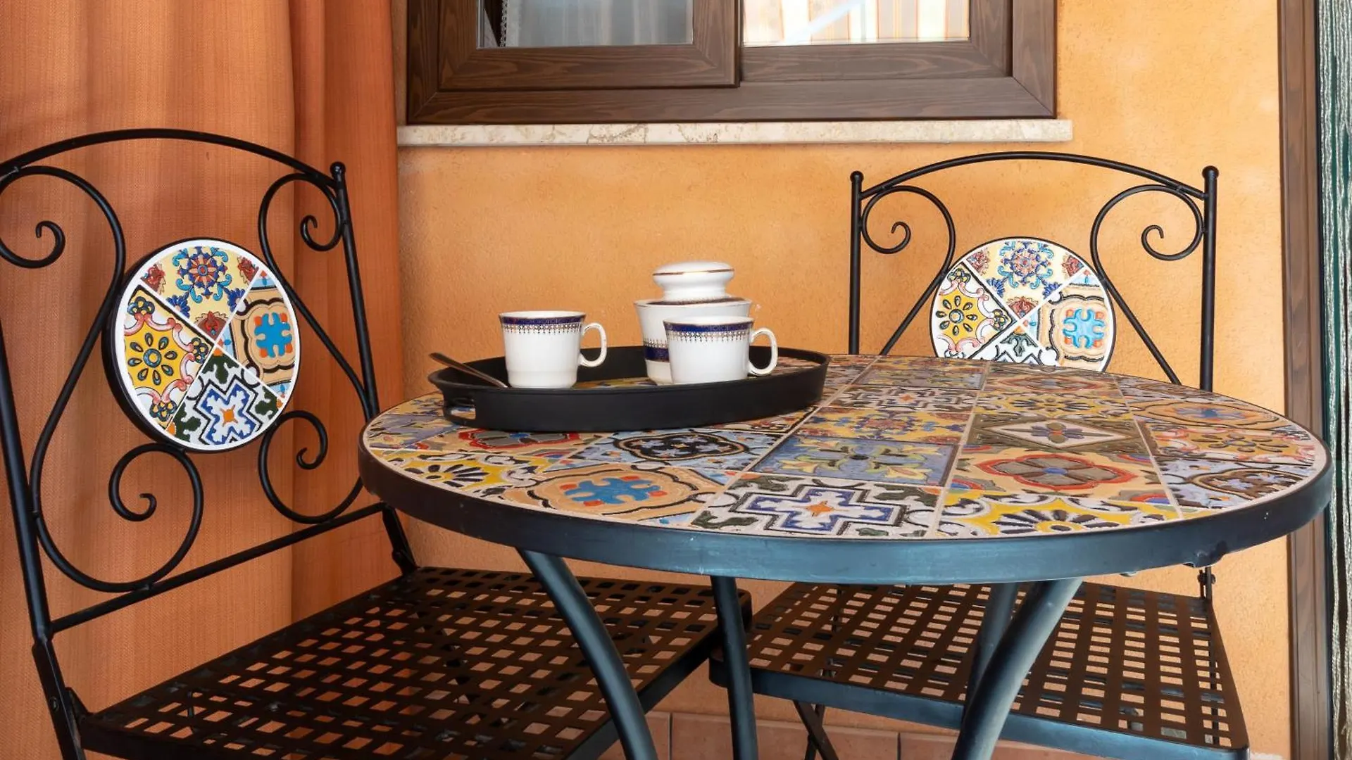 Hotel Tri Re E 'Na Regina Cinisi 0*,  Italia